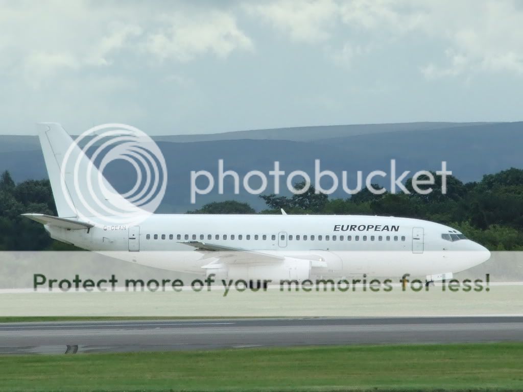 http://i339.photobucket.com/albums/n441/stu505/manchesterairport12-07-08037.jpg