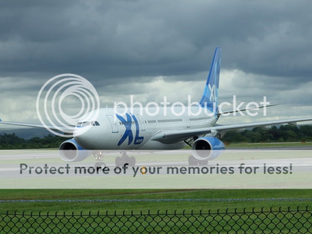 http://i339.photobucket.com/albums/n441/stu505/manchesterairport12-07-08068.jpg