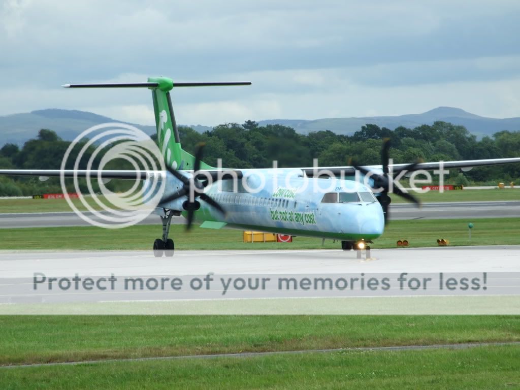 http://i339.photobucket.com/albums/n441/stu505/manchesterairport12-07-08141.jpg