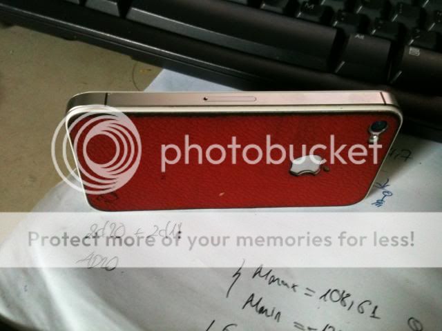 4S 16gb quốc tế,màu trắng giá 5t2