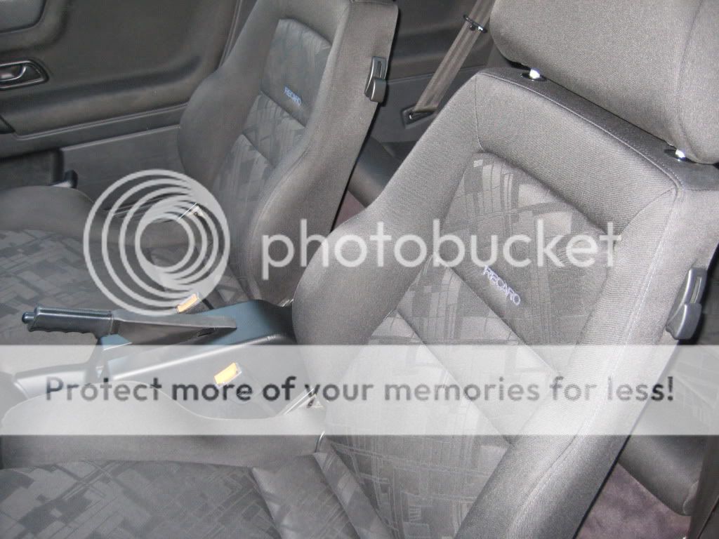 Recaro002.jpg
